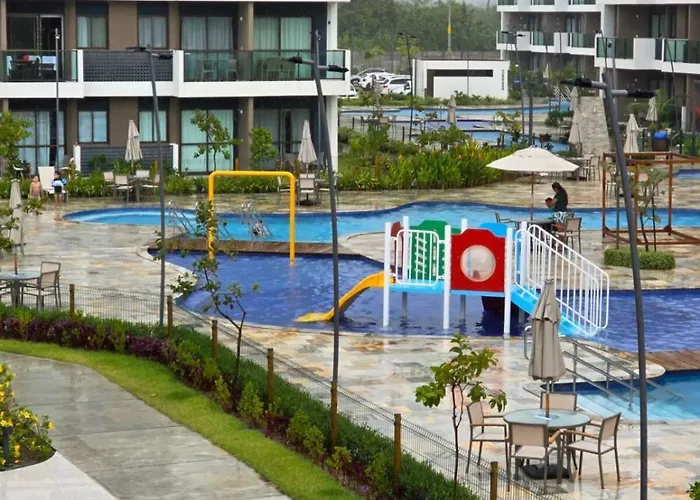 Flat em Muro Alto Porto de Galinhas com Piscina